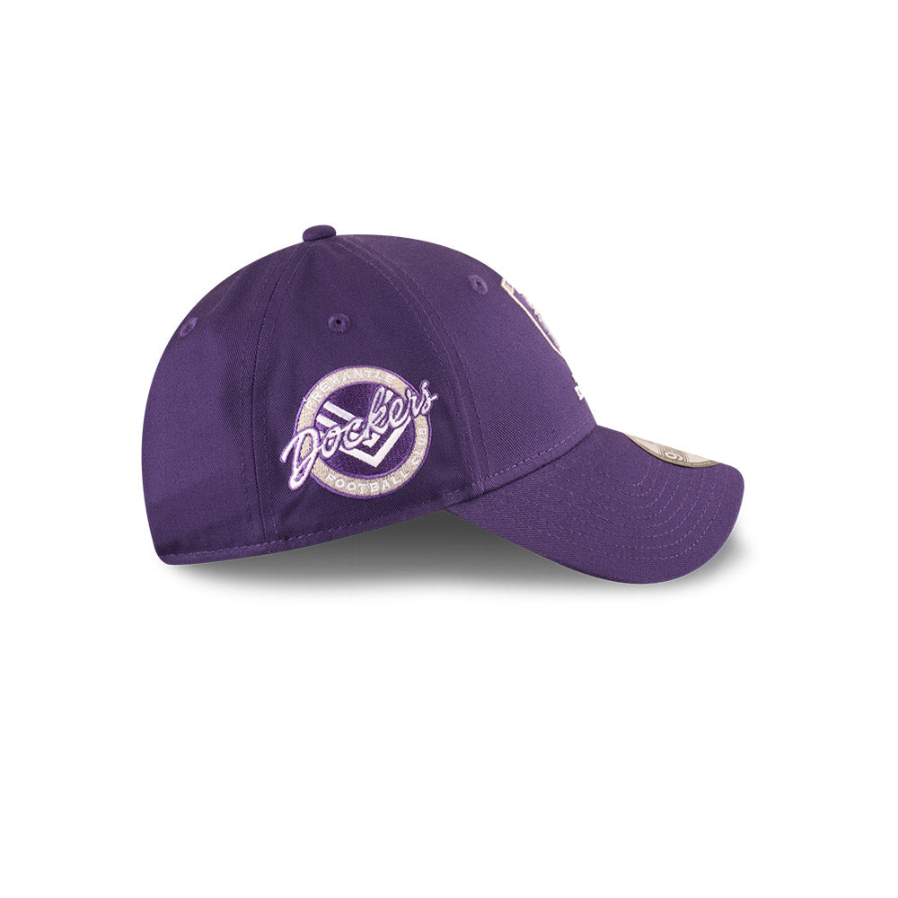Fremantle Dockers Youth Hat - AFL 2025 Badged Purple OTC 9Forty Kids Strapback Cap - New Era